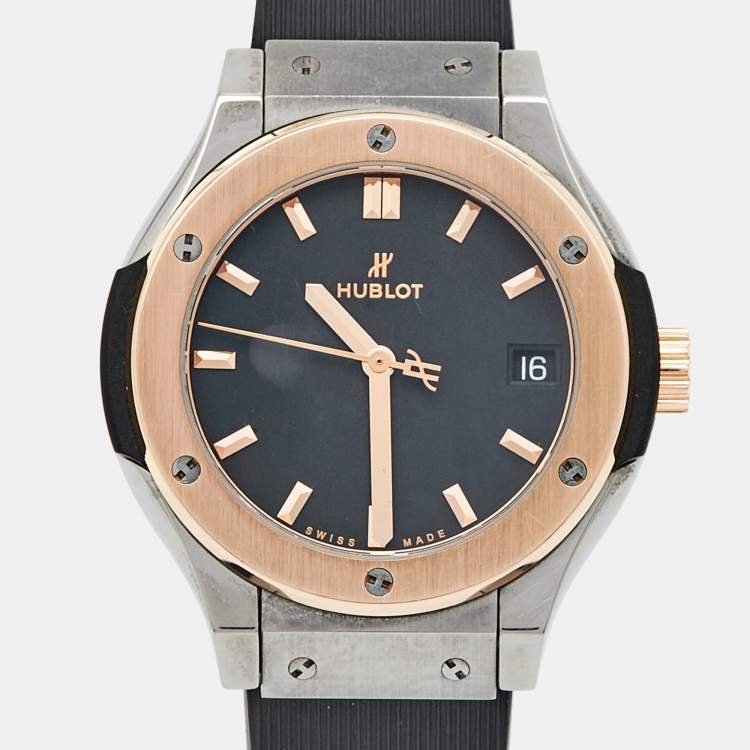 Pre Owned Hublot Black 18K Rose Gold Titanium Rubber Classic Fusion 581.NO.1480.RX Women's Wristwatch 33 mm