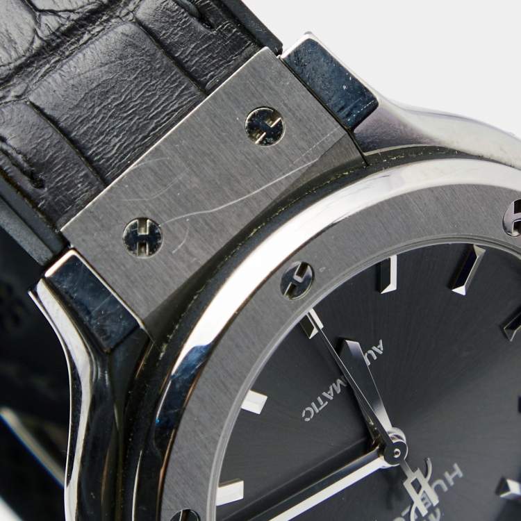 Pre Owned Hublot Grey Titanium Alligator Classic Fusion 565.NX.7071.LR  Women's Wristwatch 38 mm 