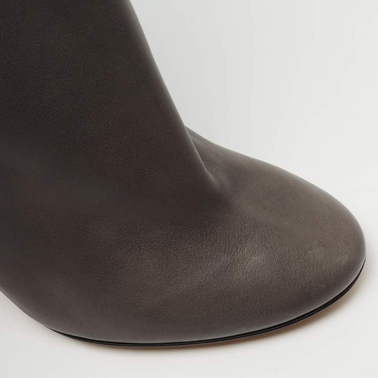 Pre Owned Isabel Marant Grey Leather Midcalf Boots Size 40
