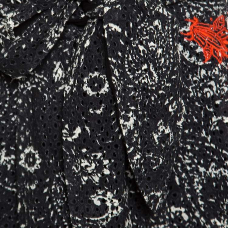 Pre Owned Isabel Marant Black and Red Eyelet Embroidered Cotton Nash Shorts M