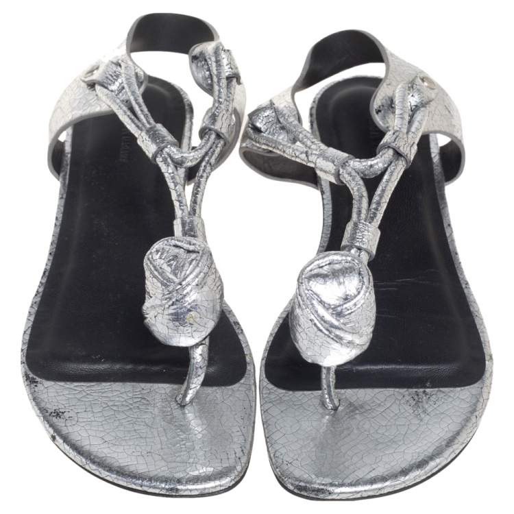Pre Owned Isabel Marant Silver Crackled Leather Floral Applique Thong Flat Sandals Size 39