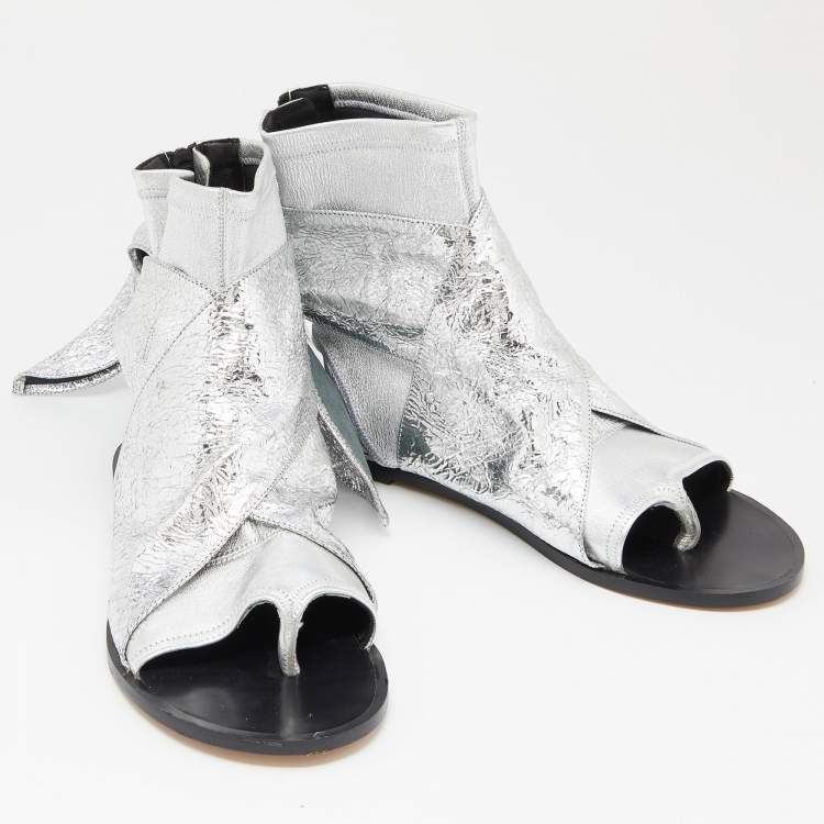Pre Owned Isabel Marant  Silver Leather Mosley Gladiator Flat Sandals Size 39 
