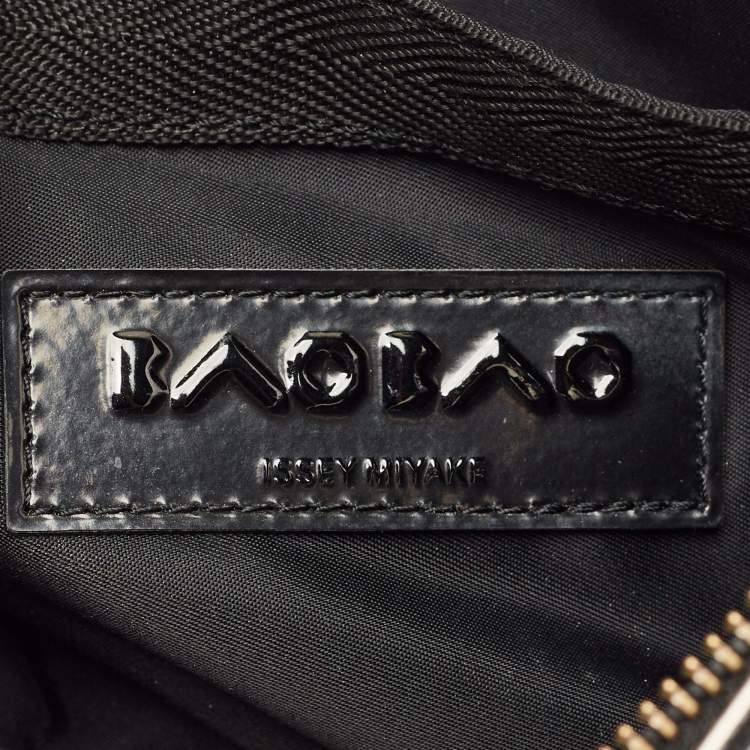Pre Owned Issey Miyake Grey/Black PVC and Mesh Bao Bao Chain Clutch