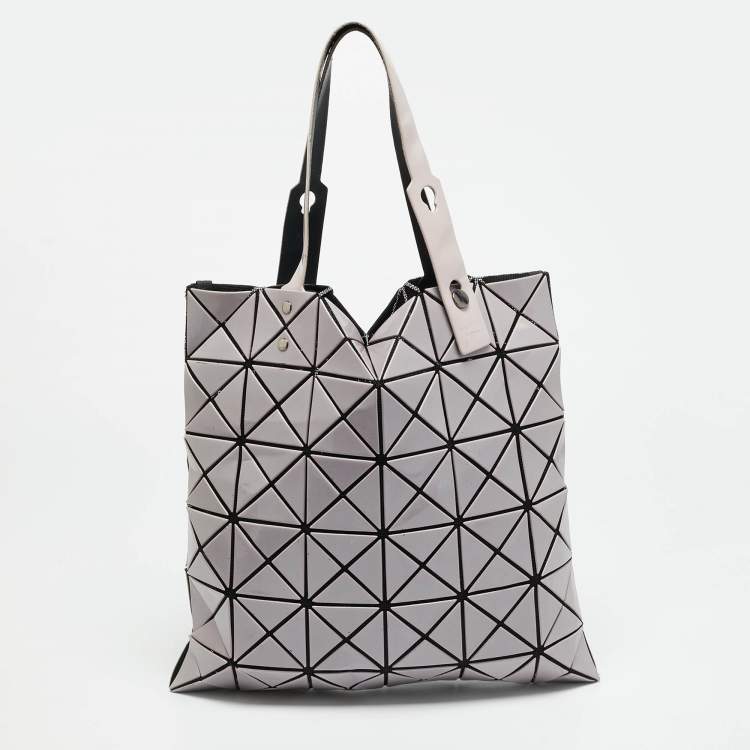 Pre Owned Issey Miyake Bao Bao Lilac PVC and Mesh Nylon Tote