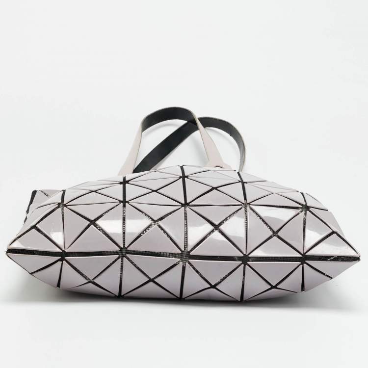 Pre Owned Issey Miyake Bao Bao Lilac PVC and Mesh Nylon Tote