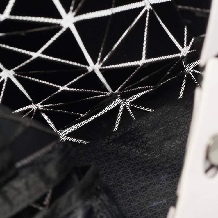 Pre Owned Issey Miyake Bao Bao Lilac PVC and Mesh Nylon Tote