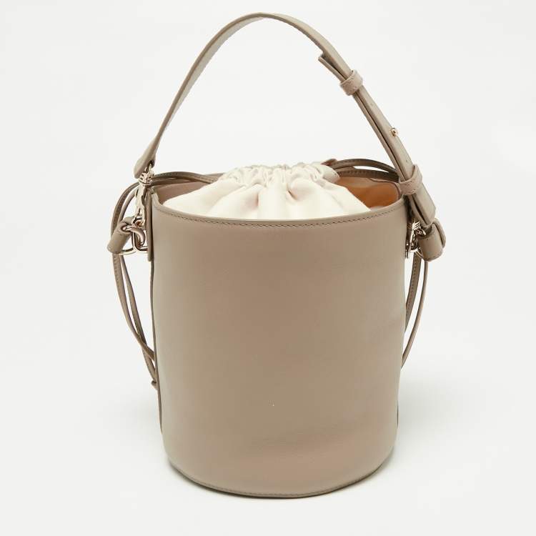 Pre Owned J.W. Anderson Beige Leather Drawstring Bucket Bag