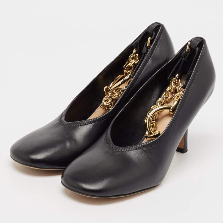 Pre Owned J..W. Anderson Black Leather Chain Pumps Size 38.5 