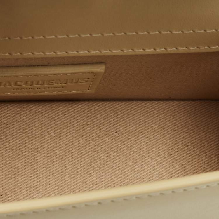 Pre Owned Jacquemus Ivory Leather Mini Le Bambino Top Handle Bag.
