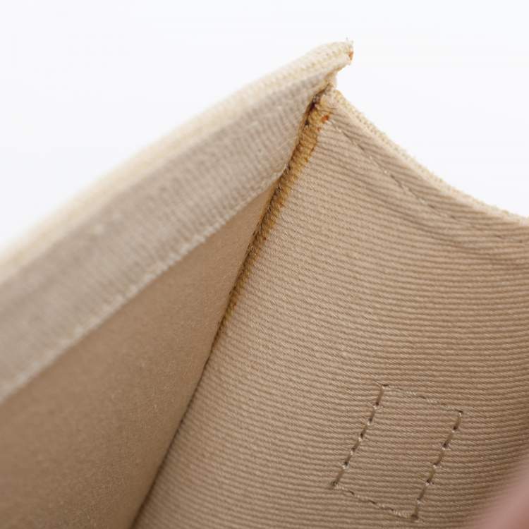 Pre Owned Jacquemus Beige Canvas Le Grand Bambino Top Handle Bag