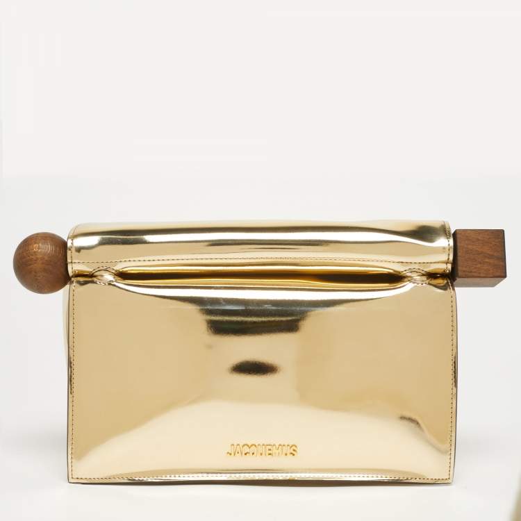 Pre Owned Jacquemus Gold Patent Leather La Pochette Rond Carré Clutch