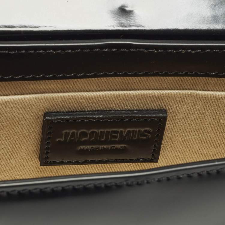 مملوكة مسبقًا Jacquemus Long Le Chiquito Boucle Black Glossy Leather Top Handle Bag
