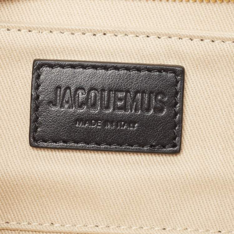 Pre Owned Jacquemus Black Leather Le Bisou Perle Bag