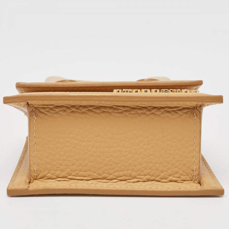 Pre Owned Jacquemus Beige Leather Le Chiquito Top Handle Bag