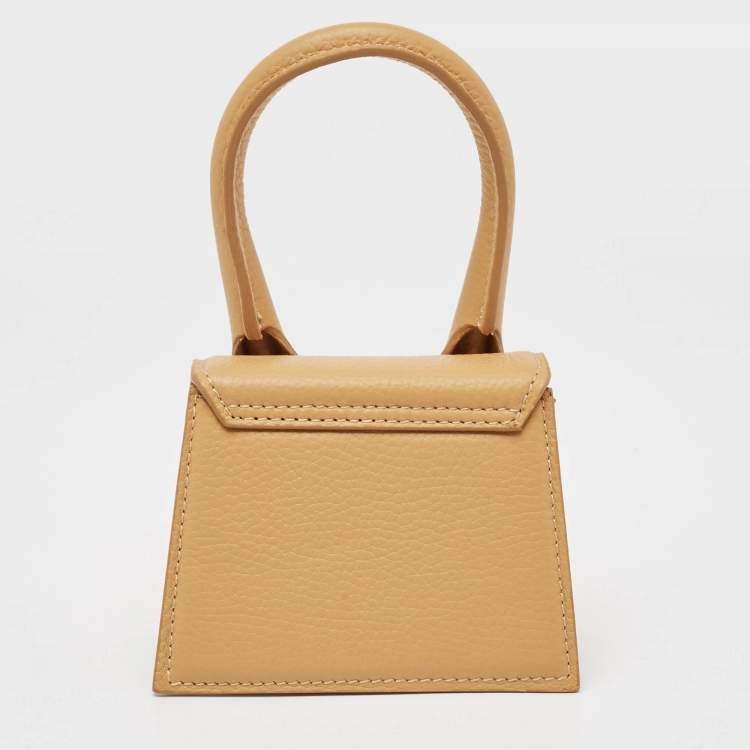 Pre Owned Jacquemus Beige Leather Le Chiquito Top Handle Bag