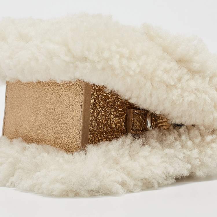 Pre Owned Jacquemus Gold Foil Leather and Shearling Mini Le Chiquito Top Handle Bag