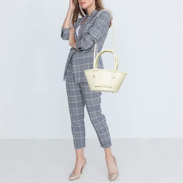 Pre Owned Jacquemus Yellow Woven Embossed Leather Le Petit Panier Basket Tote