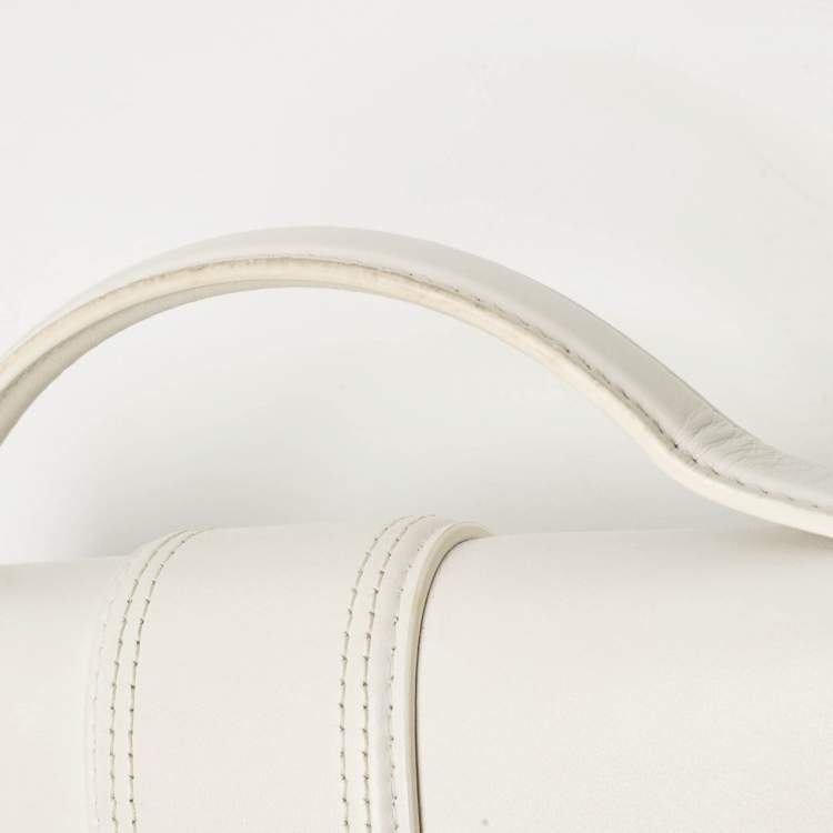 Pre Owned Jacquemus White Leather Le Grand Bambino Top Handle Bag