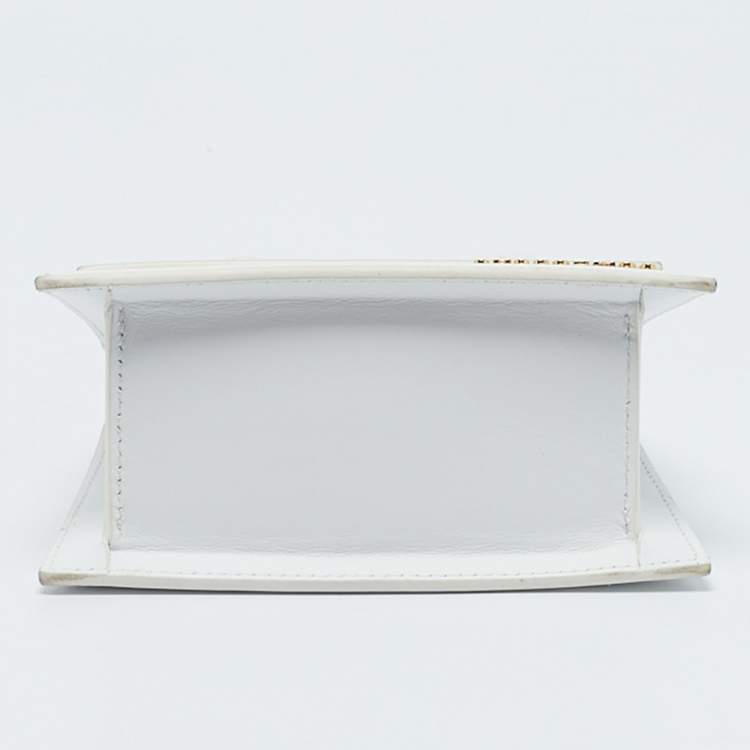Pre Owned Jacquemus White Leather Leather Le Chiquito Moyen Top Handle Bag