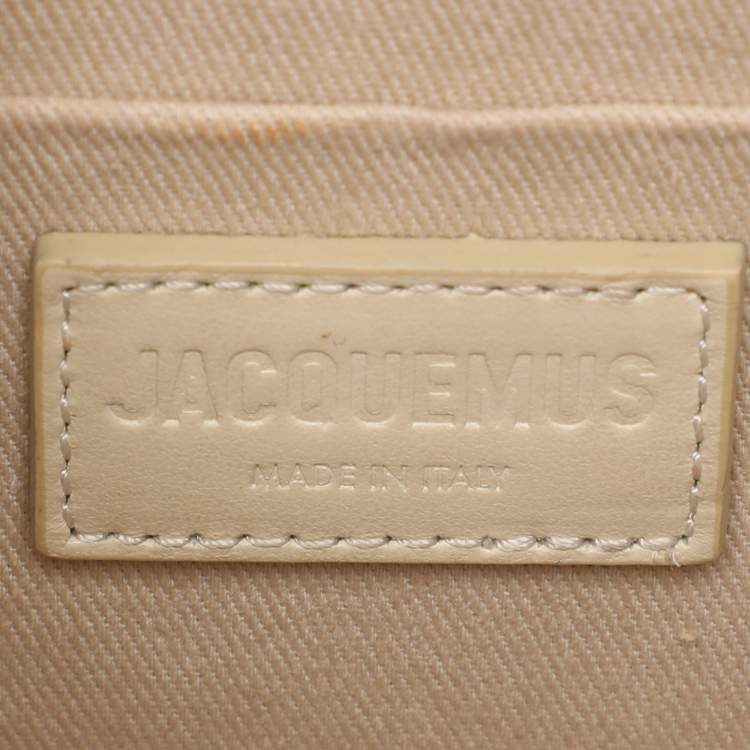 Pre Owned Jacquemus Cream Leather Le Chiquito Moyen Top Handle Bag