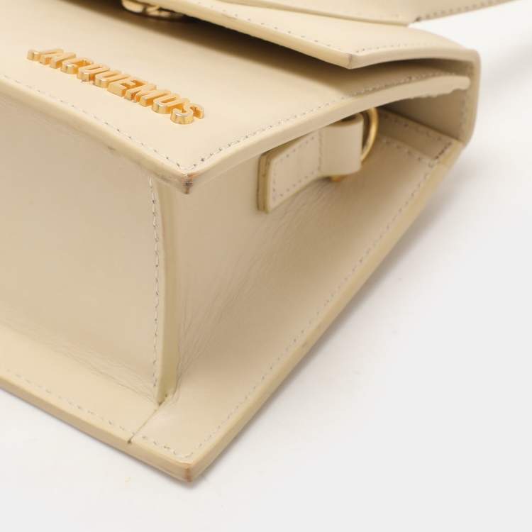 Pre Owned Jacquemus Cream Leather Le Chiquito Moyen Top Handle Bag