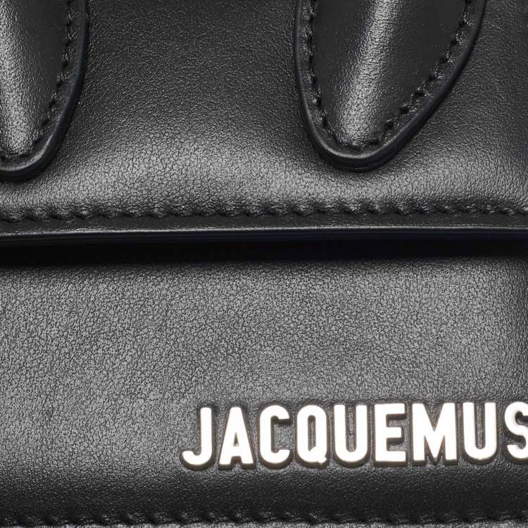 Pre Owned Jacquemus Black Leather Mini Le Chiquito Top Handle Bag
