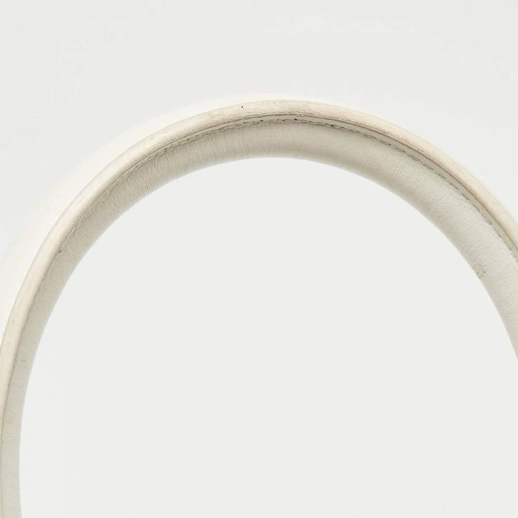 Pre Owned Jacquemus White Leather Le Chiquito Moyen Top Handle Bag