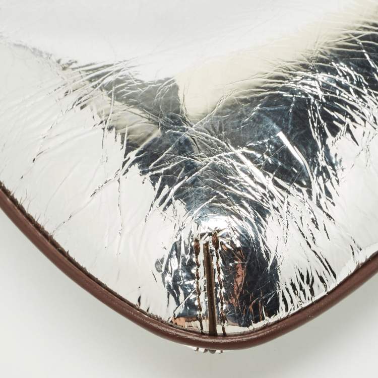 Pre Owned Jacquemus Silver Laminated Leather Le Bisou Perle Shoulder Bag