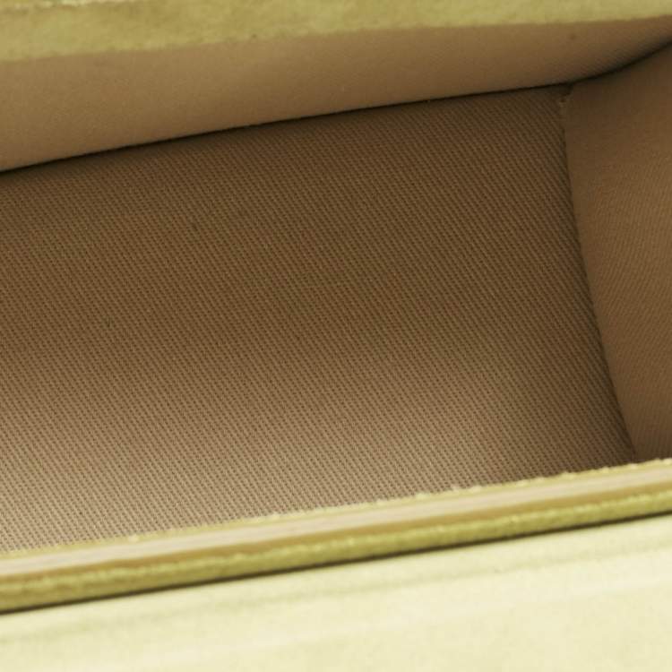 Pre Owned Jacquemus Light Green Suede Le Chiquito Moyen Top Handle Bag