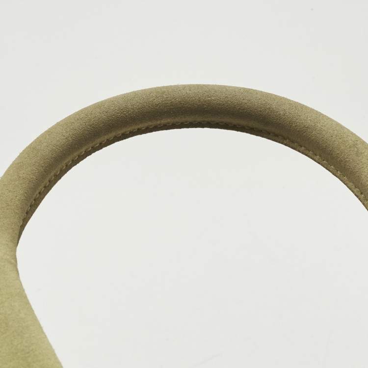 Pre Owned Jacquemus Light Green Suede Le Chiquito Moyen Top Handle Bag
