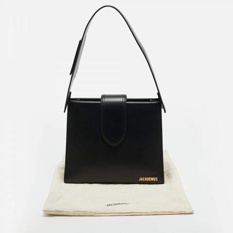 Pre Owned Jacquemus Black Leather Le Bambino 24 Shoulder Bag