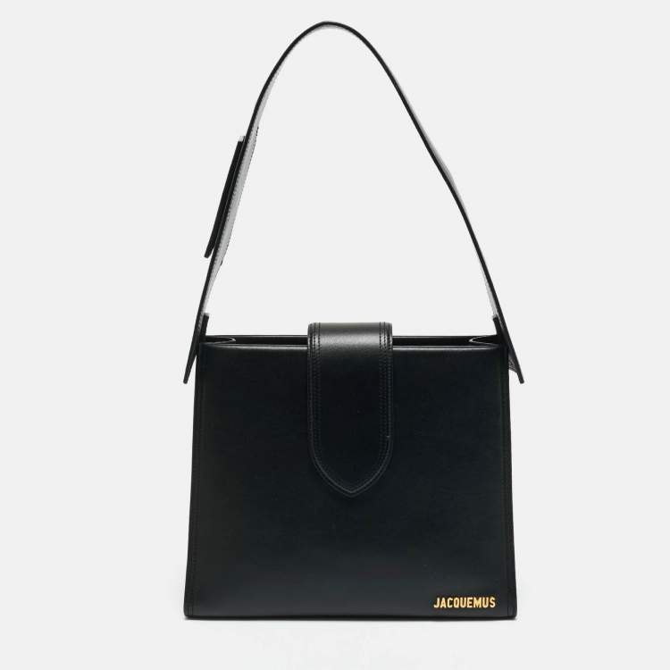 Pre Owned Jacquemus Black Leather Le Bambino 24 Shoulder Bag