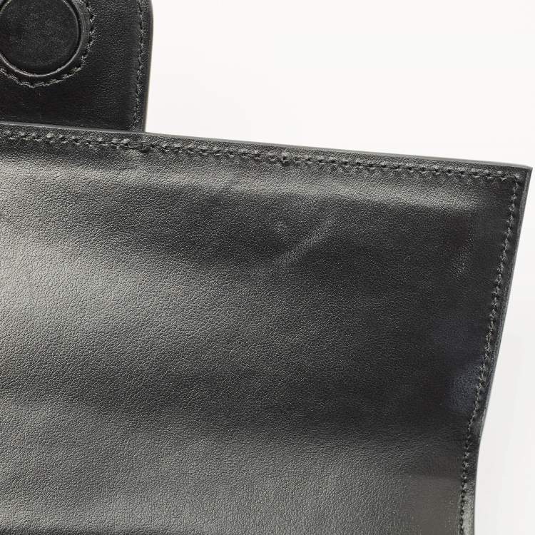 مملوكة مسبقًا Jacquemus Black Leather Le Grand Bambino Top Handle Bag
