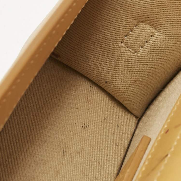 Pre Owned Jacquemus Tan Leather Mini Le Bambino Top Handle Bag