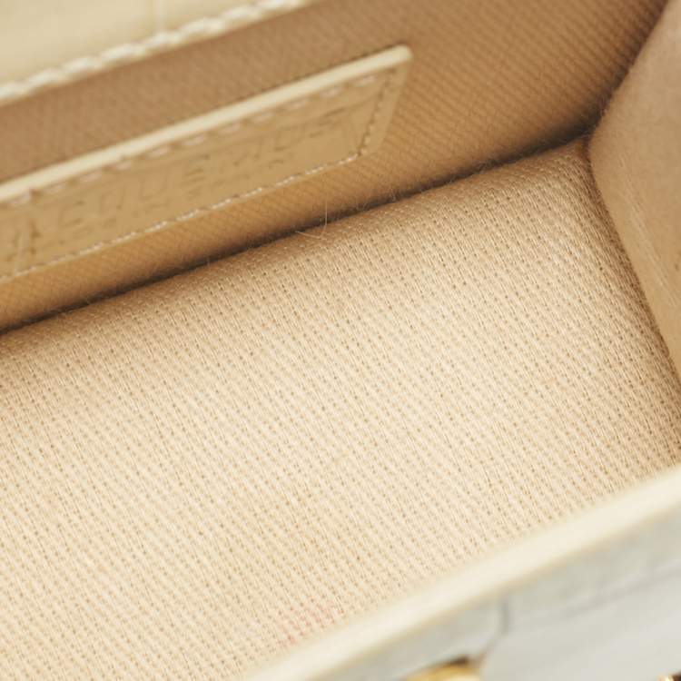 Pre Owned Jacquemus Cream Croc Embossed Leather Mini Le Chiquito Bag