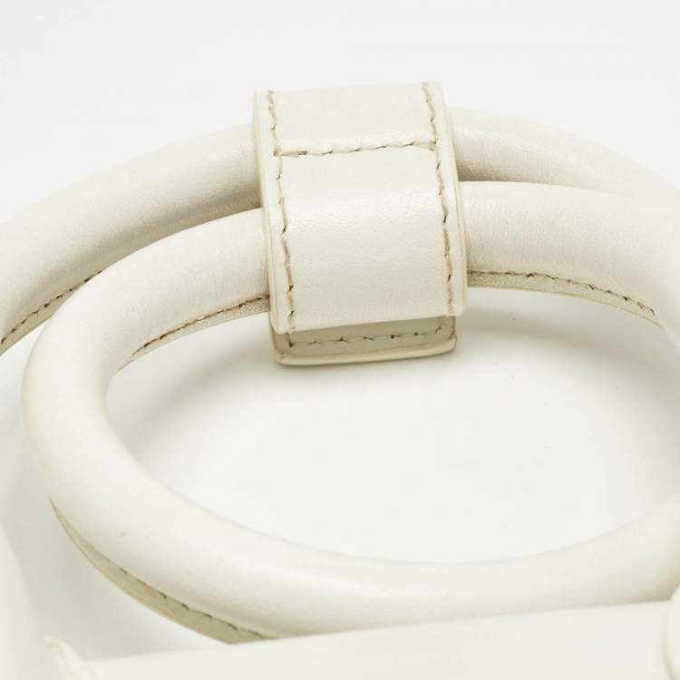 Pre Owned Jacquemus White Leather Le Chiquito Noeud Top Handle Bag