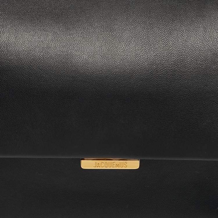 مملوكة مسبقًا Jacquemus Black Leather Le Rond Carre Shoulder Bag