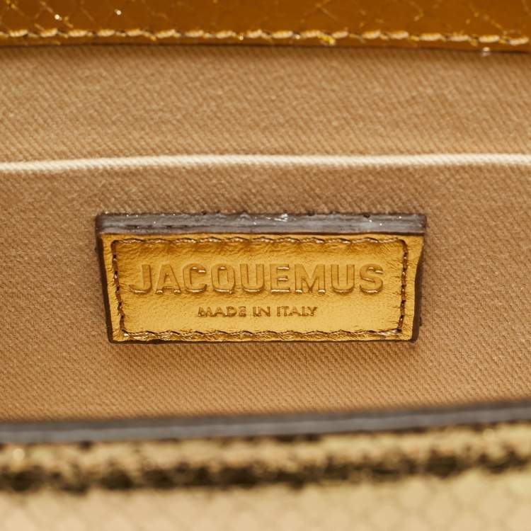 مملوكة مسبقًا Jacquemus Le Chiquito Moyen Boucle Gold Snakeskin Embossed Patent Leather Top Handle Bag