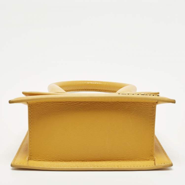 Pre Owned Jacquemus Le Chiquito Moyen Yellow Leather Top Handle Bag