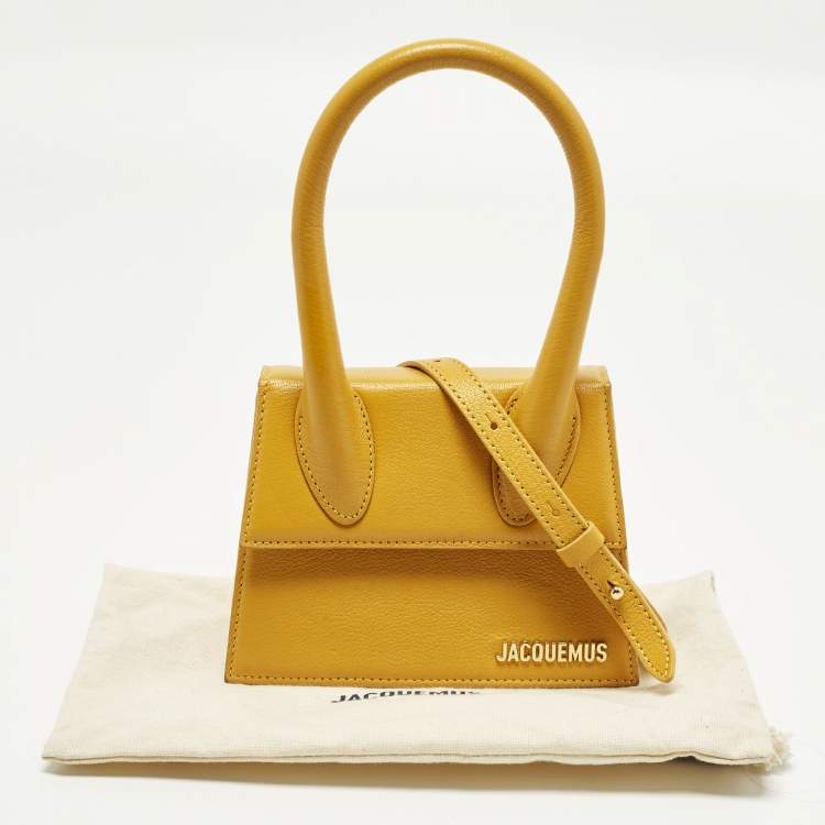 Pre Owned Jacquemus Le Chiquito Moyen Yellow Leather Top Handle Bag