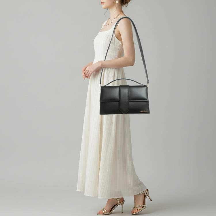 Pre Owned Jacquemus Le Bambinou Black Leather Top Handle Bag