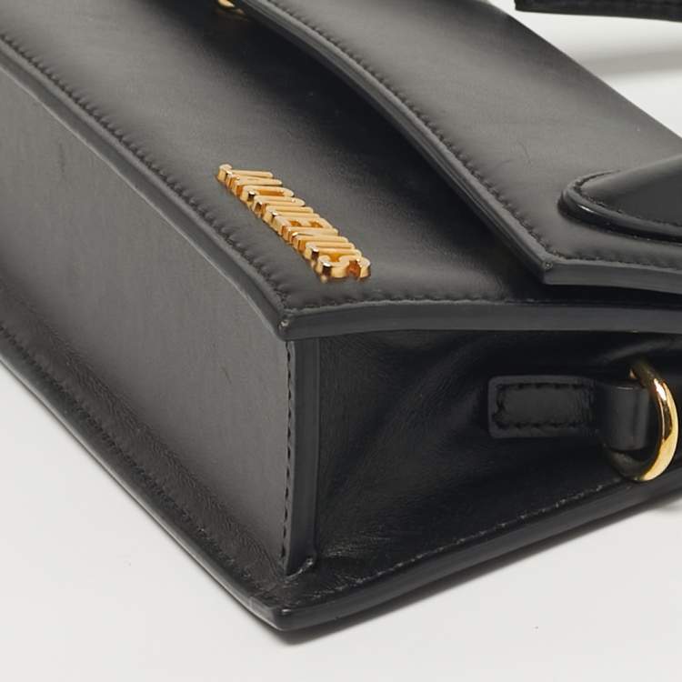 مملوكة مسبقًا Jacquemus Long Le Chiquito Black Leather Top Handle Bag