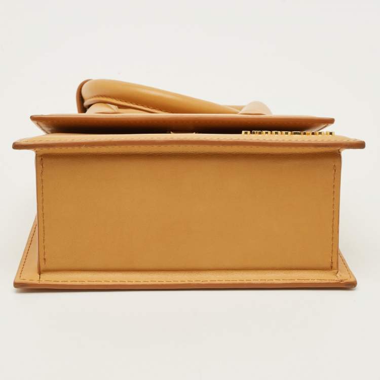 Pre Owned Jacquemus Le Chiquito Noeud Tan Leather Top Handle Bag
