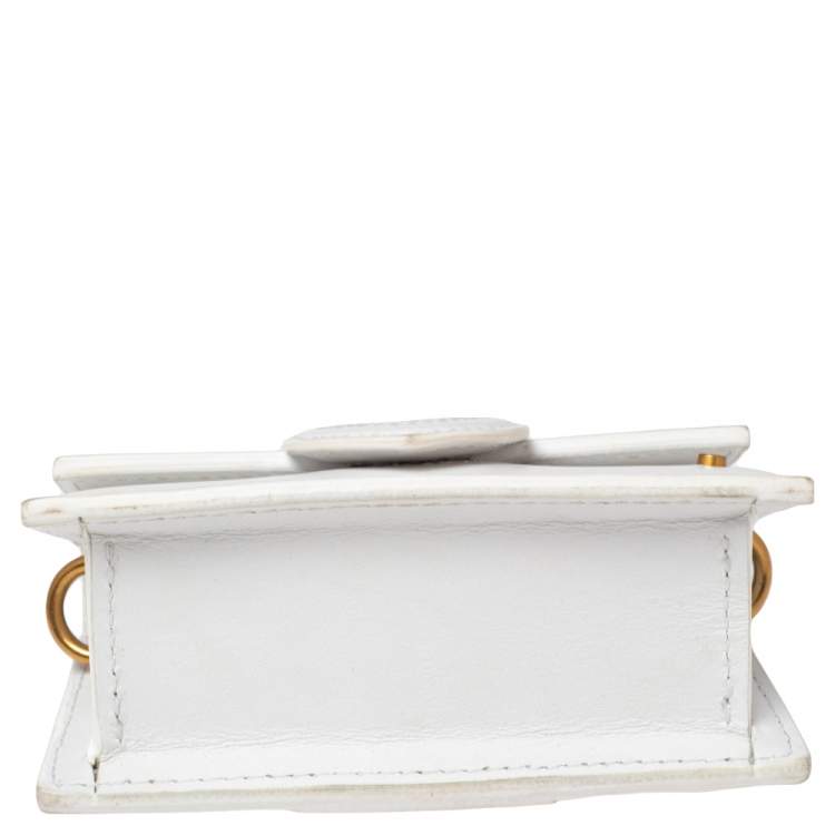 مملوكة مسبقًا Jacquemus White Leather Mini Le Petit Bambino Crossbody Bag