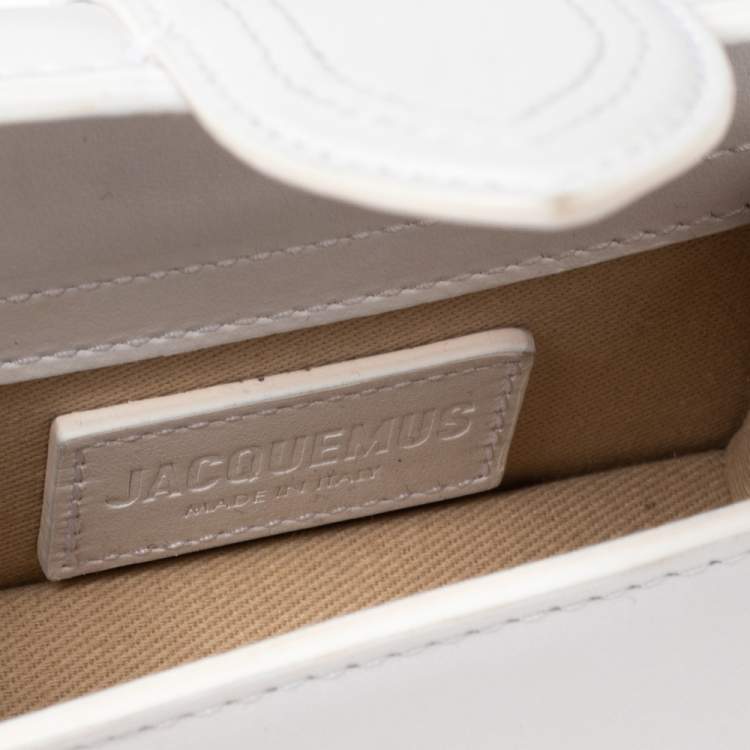 مملوكة مسبقًا Jacquemus White Leather Mini Le Petit Bambino Crossbody Bag