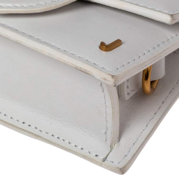 مملوكة مسبقًا Jacquemus White Leather Mini Le Petit Bambino Crossbody Bag