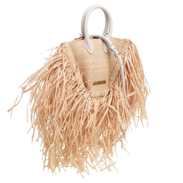 مملوكة مسبقًا Jacquemus Cream/White Woven Raffia and Leather Let Petite Baci Shoulder Bag