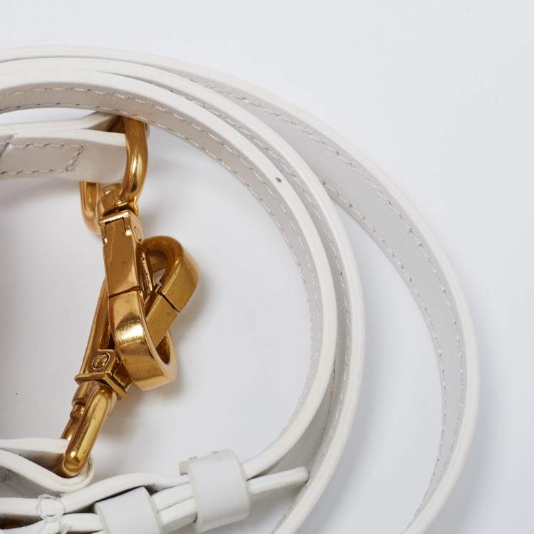 Pre Owned Jacquemus White Leather Le Chiquito Top Handle Bag