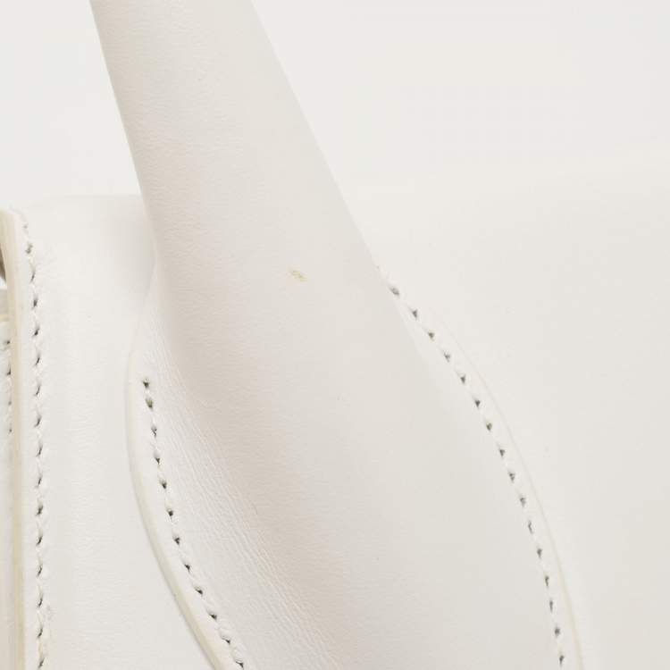 Pre Owned Jacquemus White Leather Grand Le Chiquito Top Handle Bag