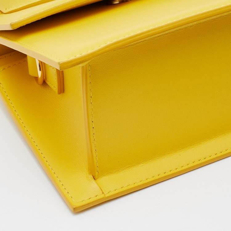 Pre Owned Jacquemus Yellow Leather Le Chiquito Top Handle Bag